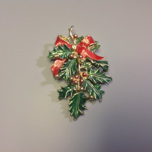Gerry Jewelry Christmas Brooch Green Bough of Holly + Red Ribbon Bow - Picture 3 of 13